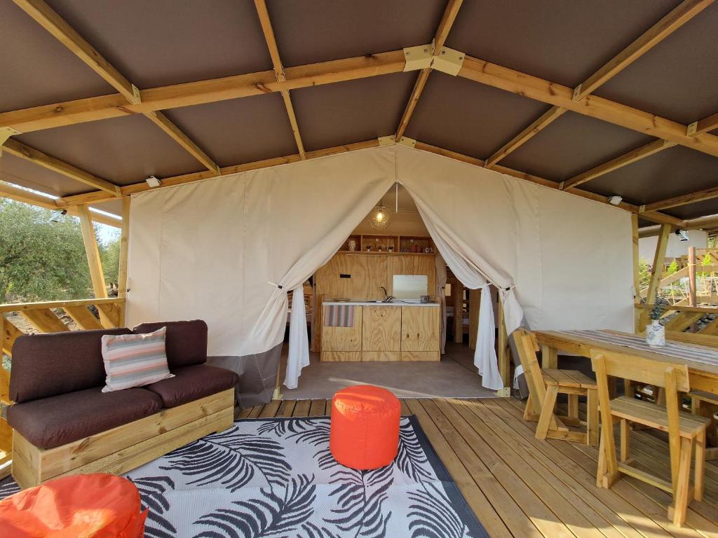 TENDA