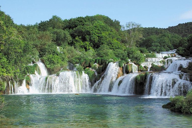 Okolica-otoka-Paga-03